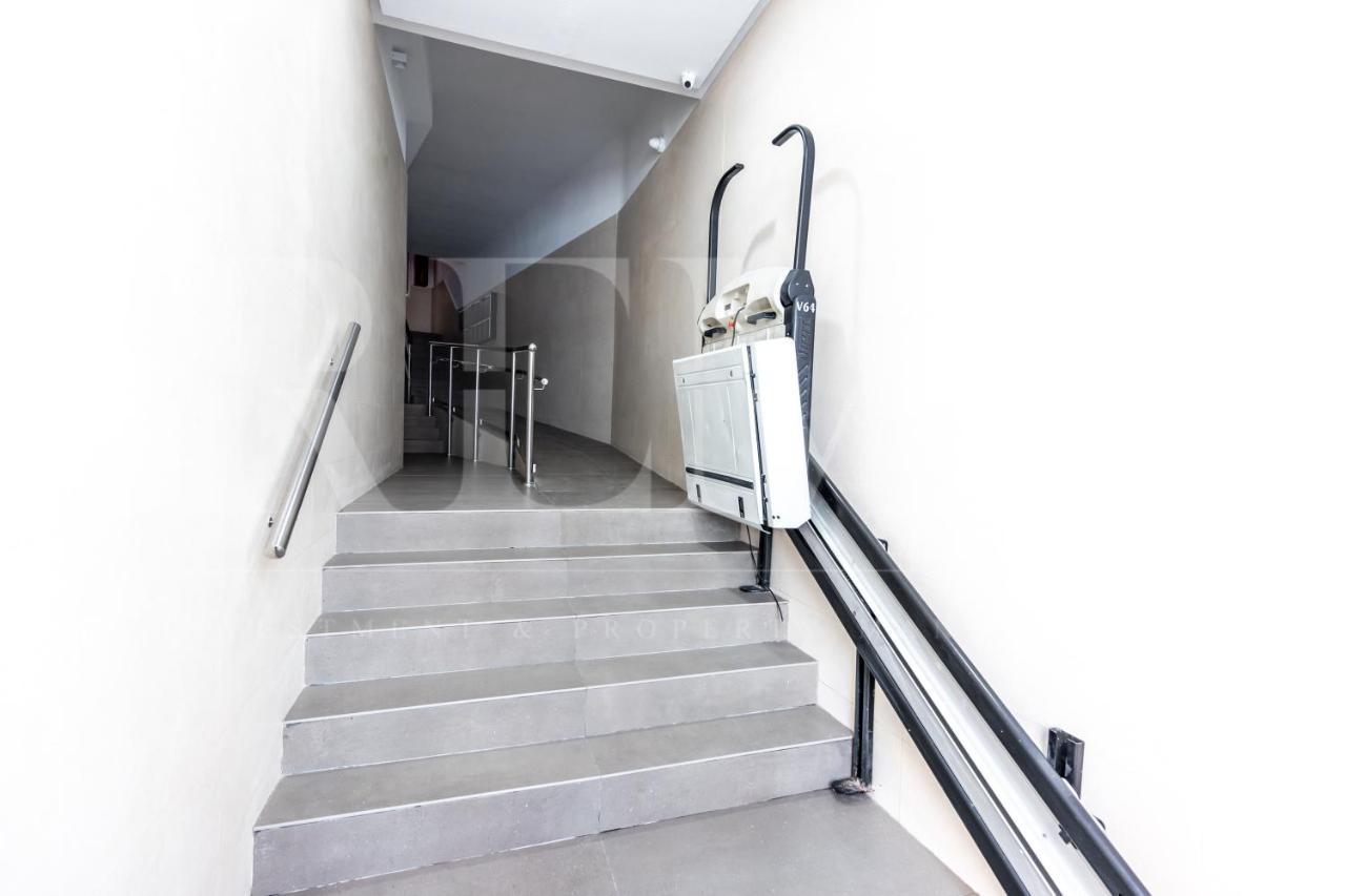 Modern Gem In Heart Of Malaga, Near Sights Rems Apartment ภายนอก รูปภาพ