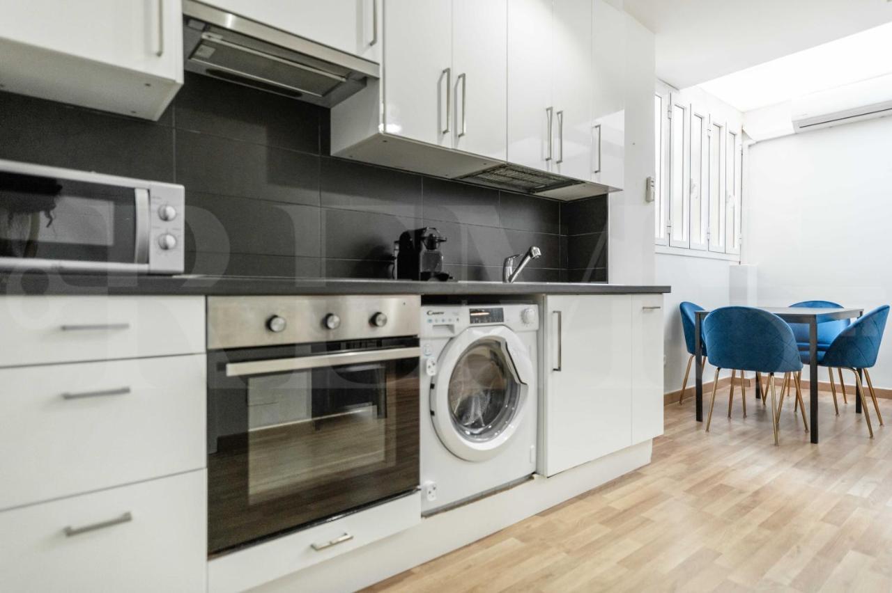 Modern Gem In Heart Of Malaga, Near Sights Rems Apartment ภายนอก รูปภาพ