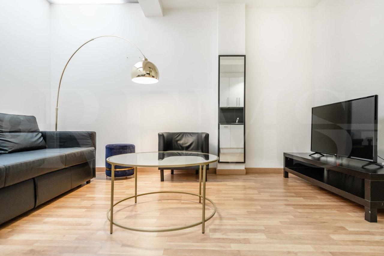 Modern Gem In Heart Of Malaga, Near Sights Rems Apartment ภายนอก รูปภาพ