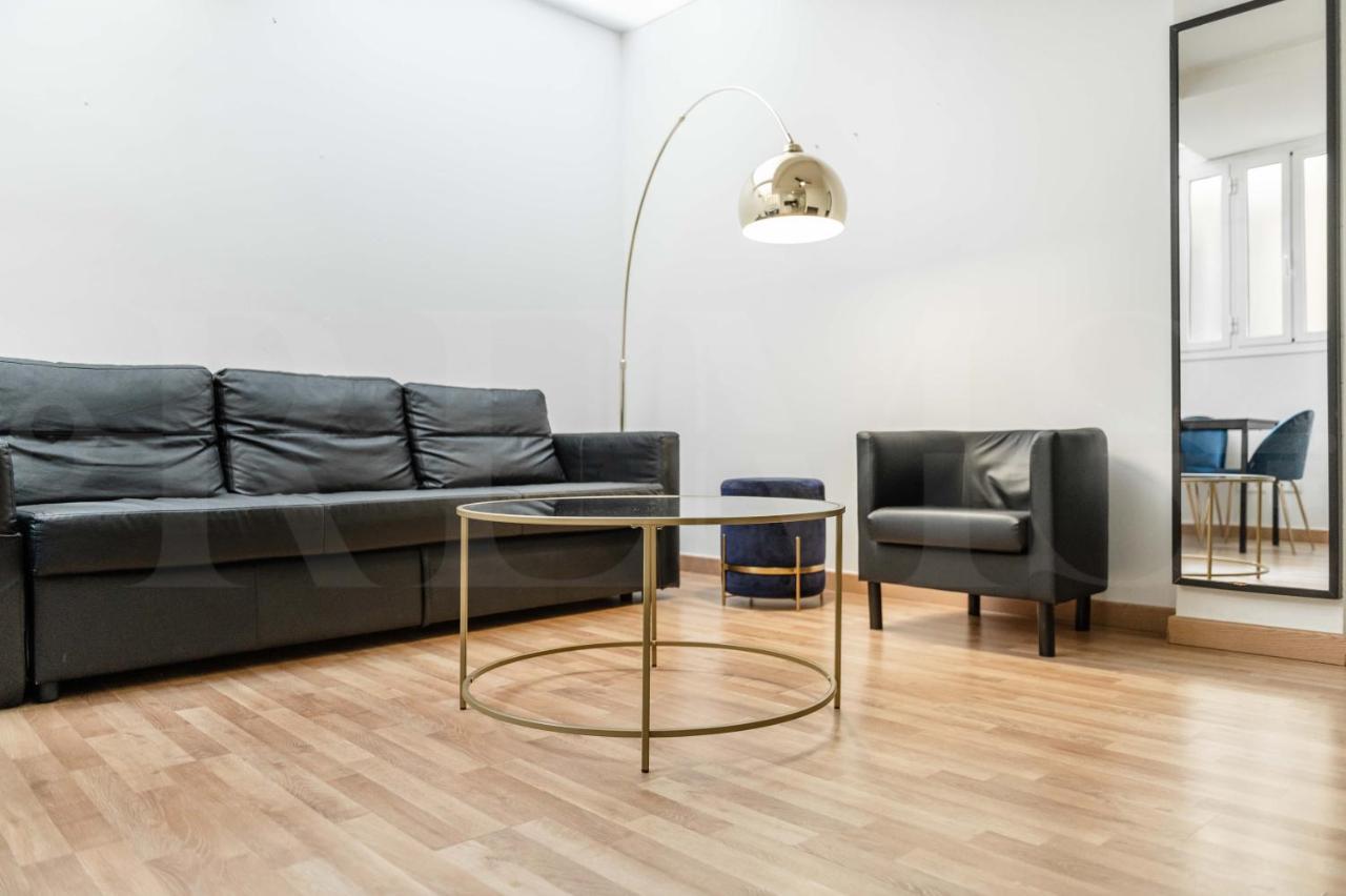 Modern Gem In Heart Of Malaga, Near Sights Rems Apartment ภายนอก รูปภาพ